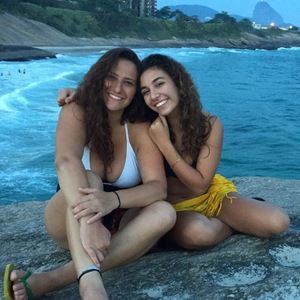 Meet your Posher, Carla